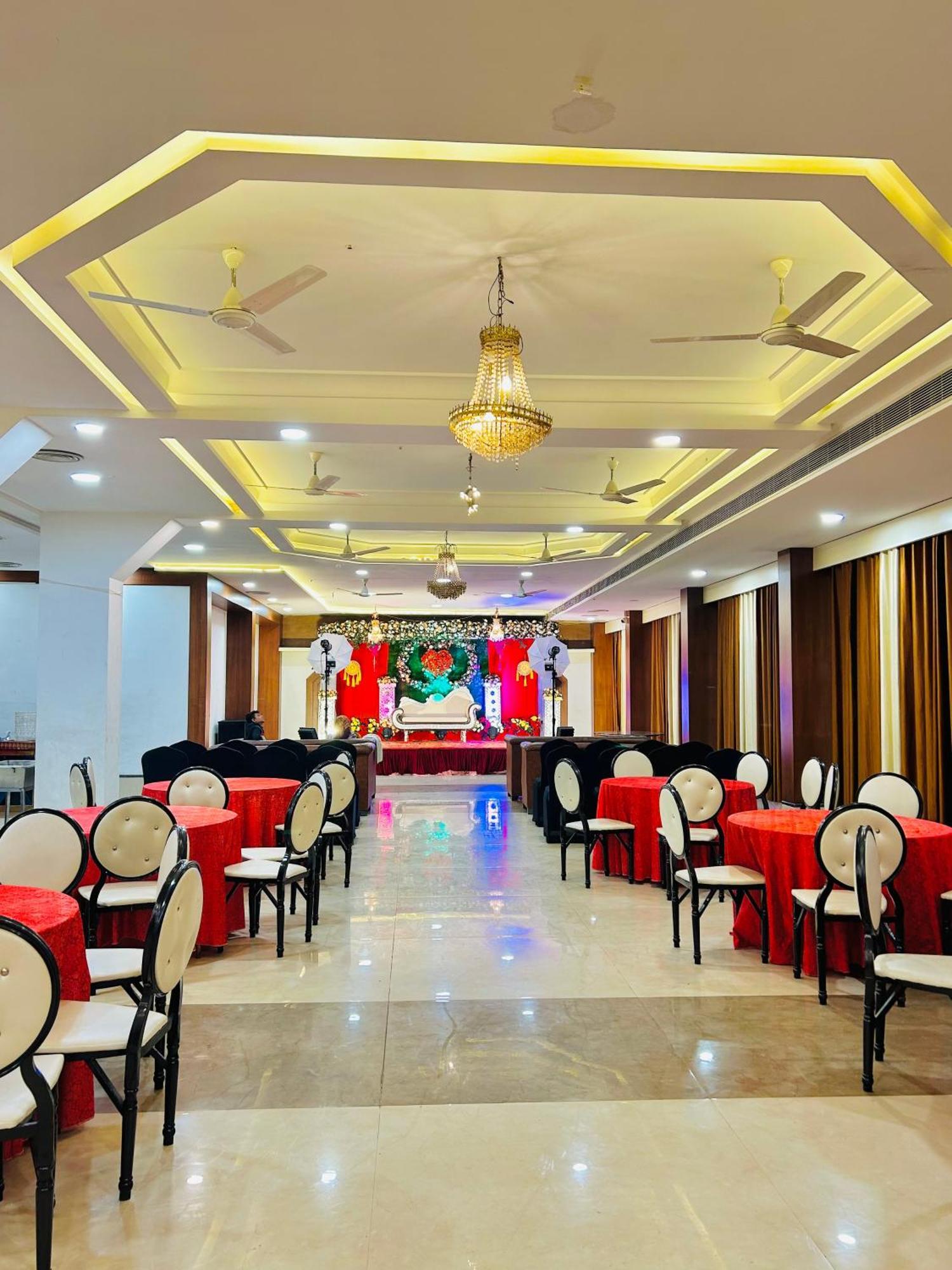 Krishnam Resort Jabalpur Exterior foto